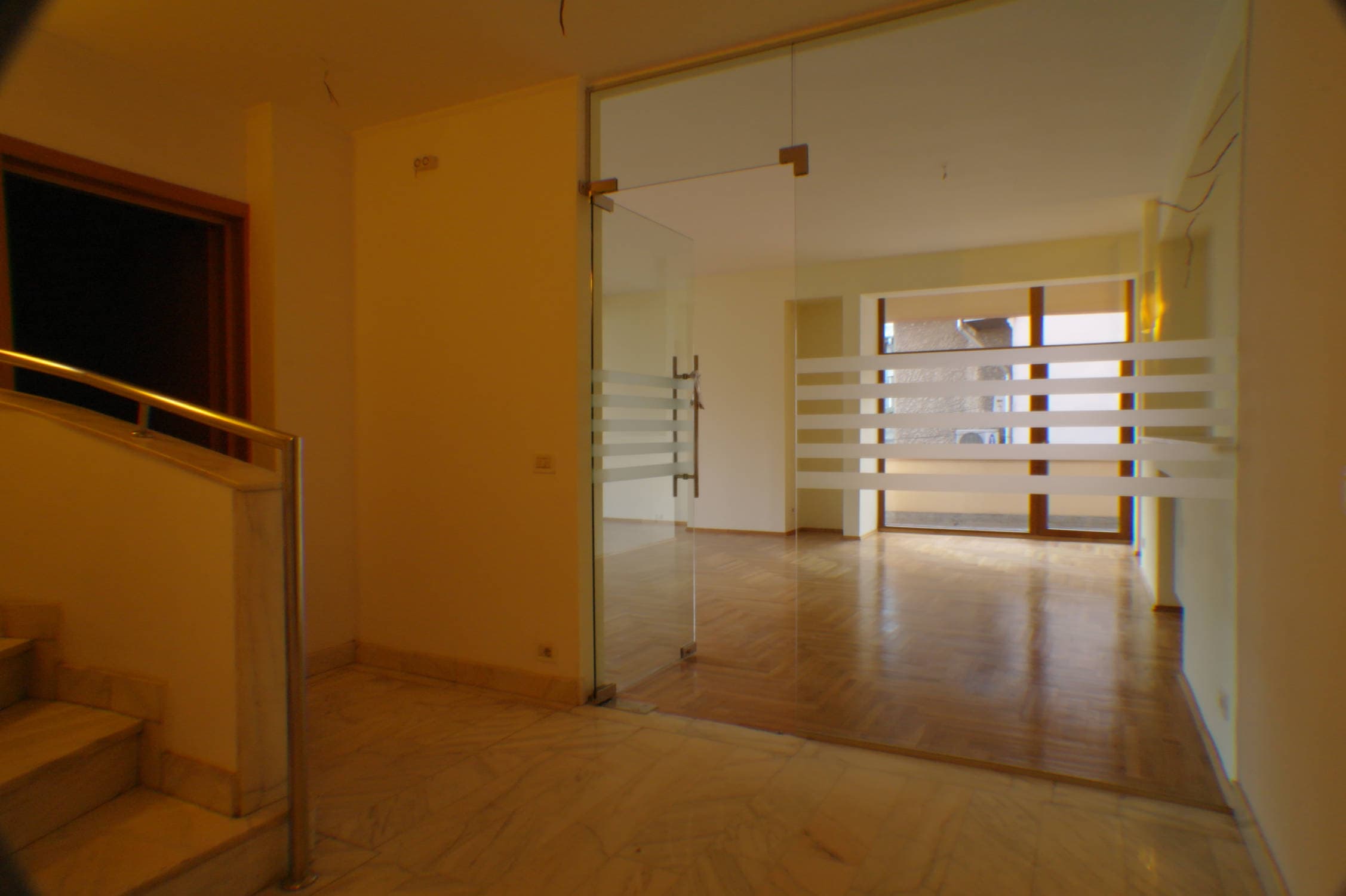 Vilă de lux S+P+3 — Dorobanți, Sector 1, 700 mp - Holuri/Scǎri de marmurǎ 6