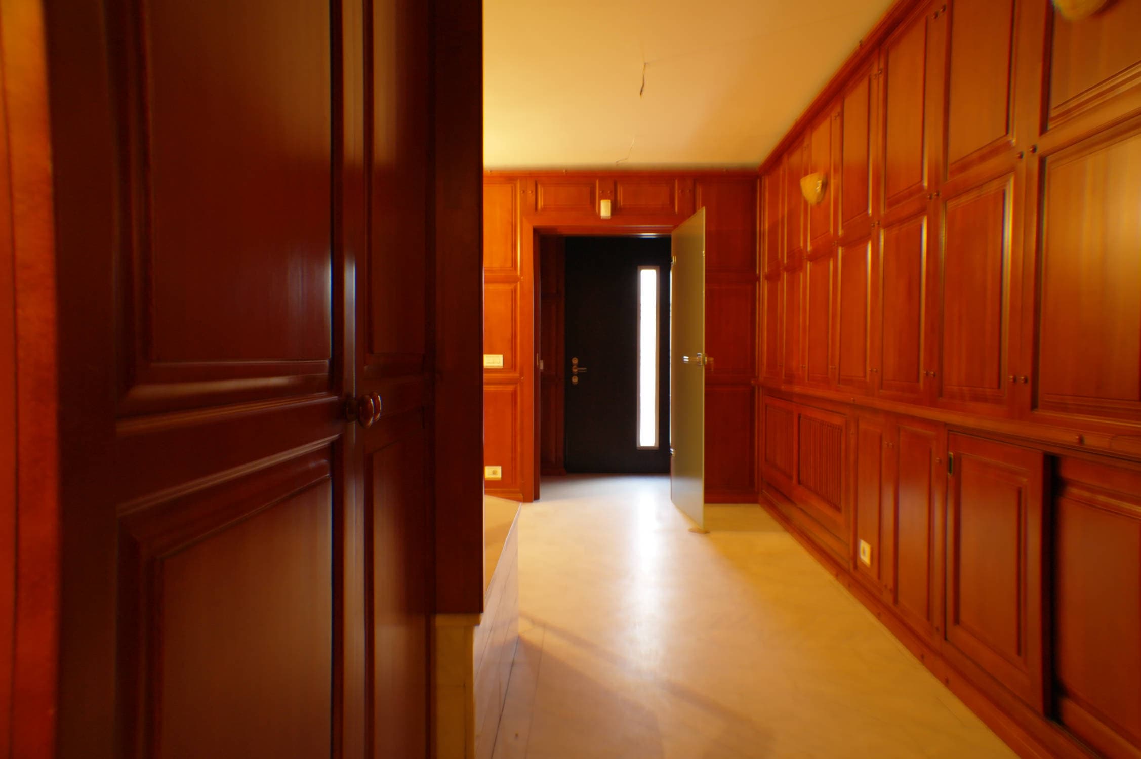 Vilă de lux S+P+3 — Dorobanți, Sector 1, 700 mp - Holuri/Scǎri de marmurǎ 4